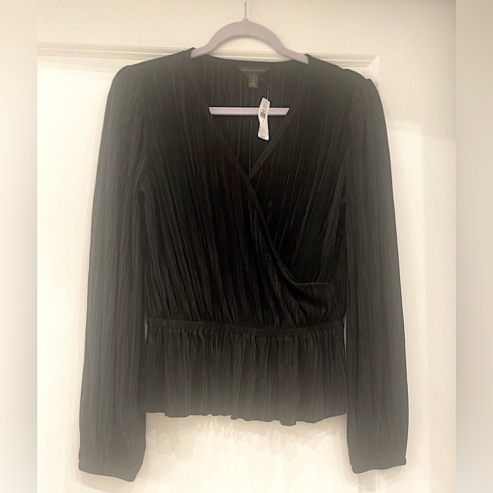 Banana Republic Long sleeve Wrap Blouse